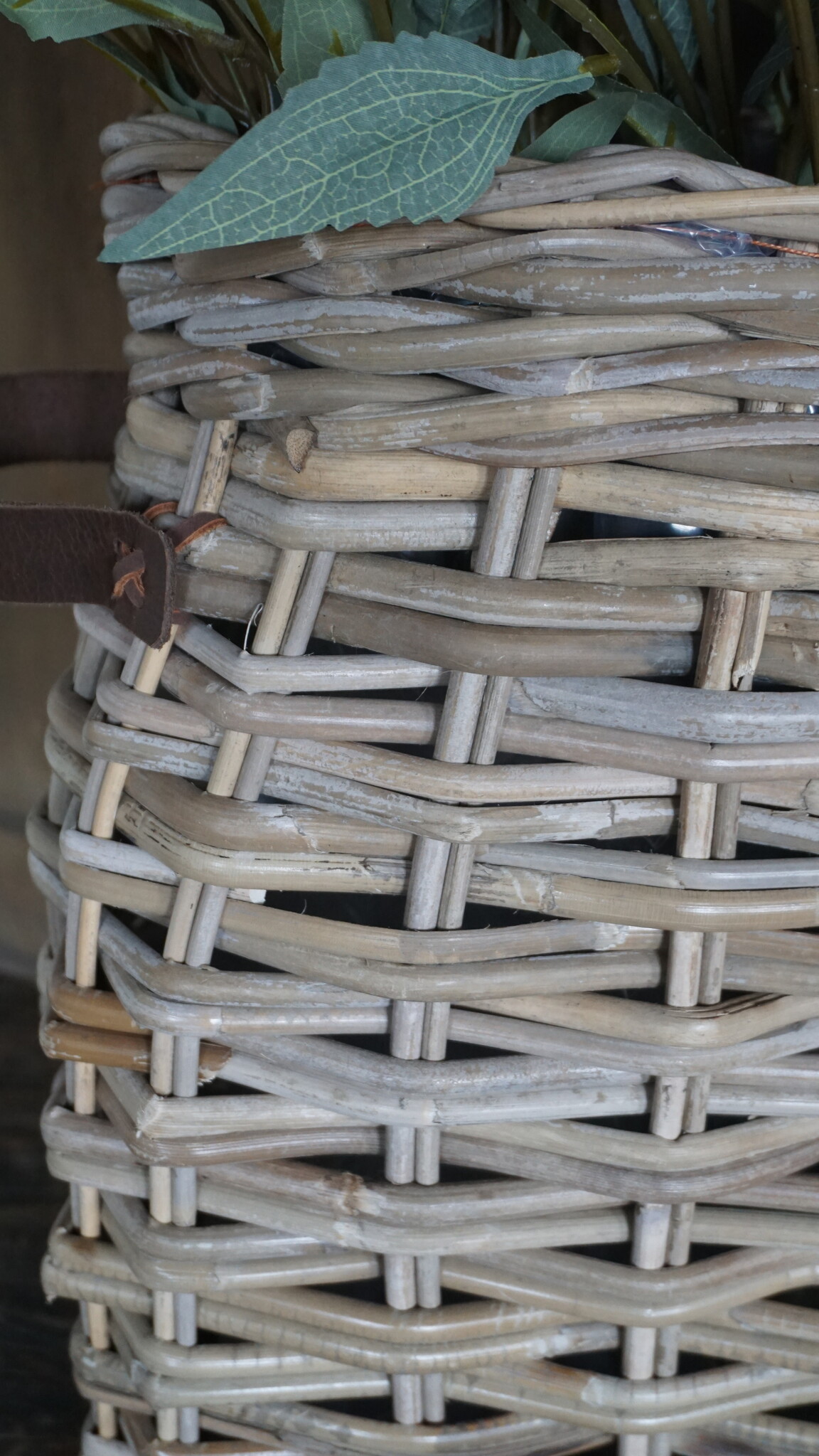 Rene Houtman Vensterbank Mand | Rotan | Medium | H40 x B45 x D17 cm