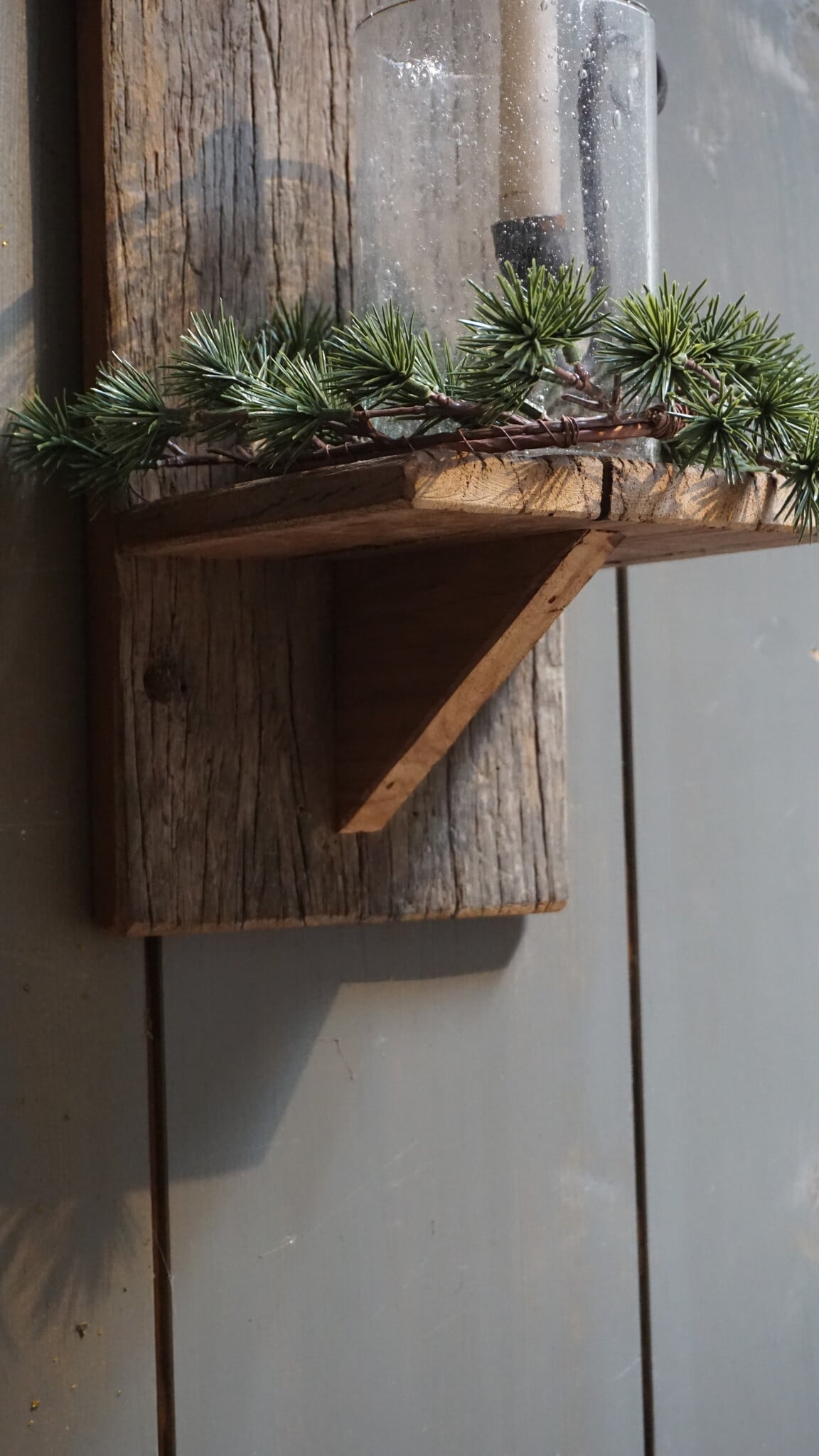 Rene Houtman Wand Kaarshouder Larix Hout Set - Console + Windlicht + Kaarshouder + Kransje