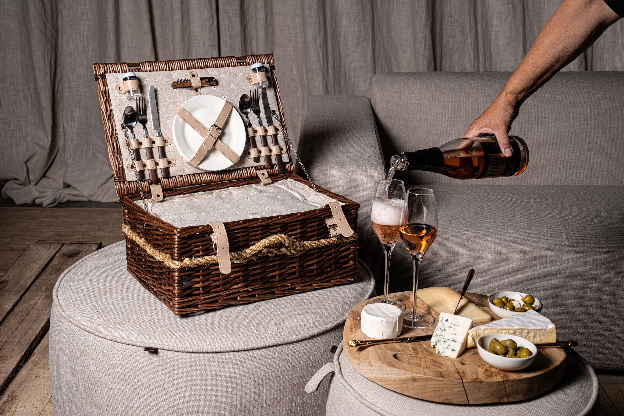 PTMD Picknickmand 2-Persoons Bruin Riet - Compleet - Koeltas