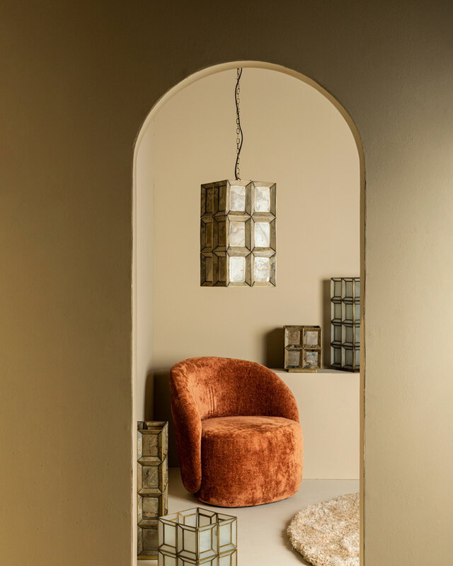 PTMD Layra Wit Melkglas Tafellamp Antiek Hoog