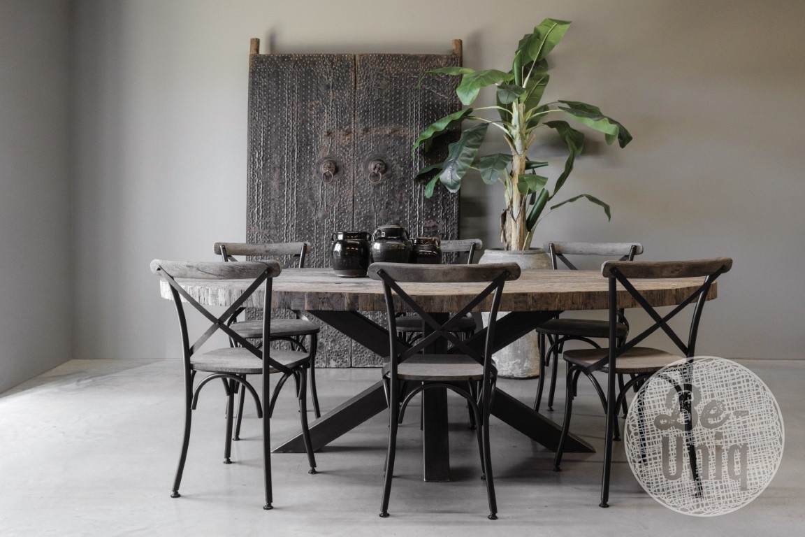 Be-Uniq Eettafel New York | Ovaal | 240 cm | Incl. Spinpoot
