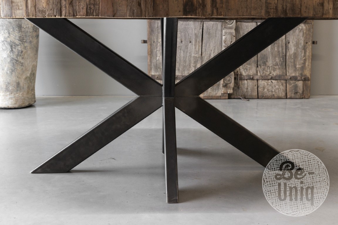 Be-Uniq Eettafel New York | Ovaal | 200 cm | Incl. Spinpoot