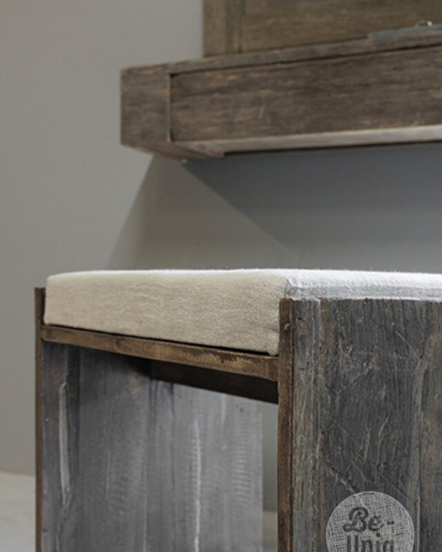Be-Uniq Houten Kruk Lea | Met Linnen Zitkussen | Oud Hout