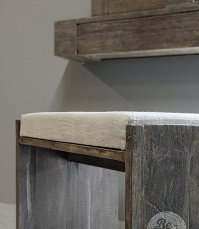 Be-Uniq Houten Kruk Lea | Met Linnen Zitkussen | Oud Hout
