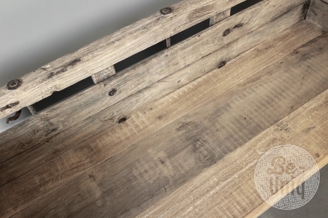 Be-Uniq Oud Bankje | India | H74 x B146 x D54 cm