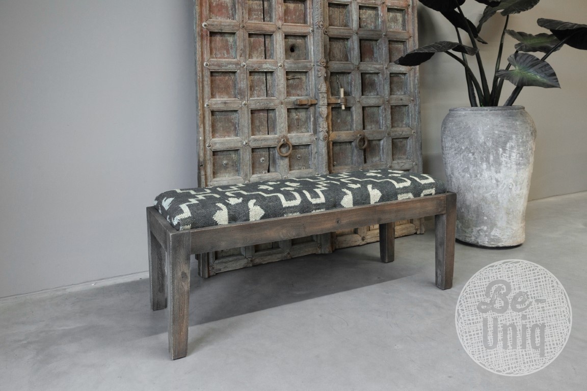 Be-Uniq Bankje Rustiek | Kelim Antraciet | H50xB120xD45 cm
