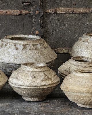 Be-Uniq Set Van 9 Oude Papier Mache Potten | India