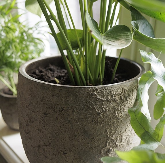 Be-Uniq Pot Flora | Set Van 2 | H20 x D19 cm | Earth Finish