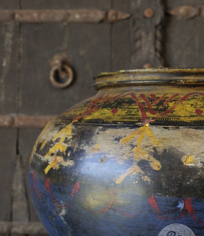 Be-Uniq Unieke Oude Naga Kruik | India | H44xB51xD51 cm