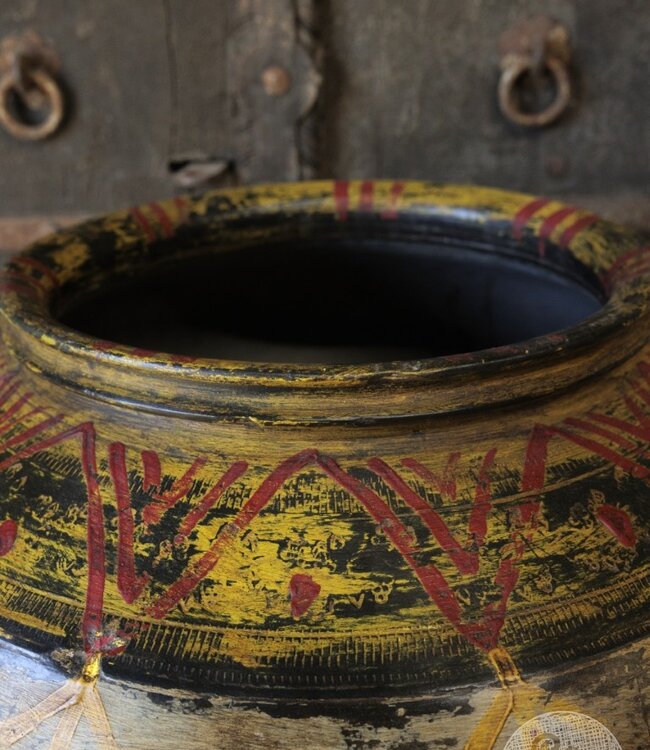 Be-Uniq Unieke Oude Naga Kruik | India | H44xB51xD51 cm