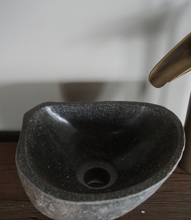 Rene Houtman Kleine Stenen Waskom + Spoelgat | H13 x B25 x D21 cm
