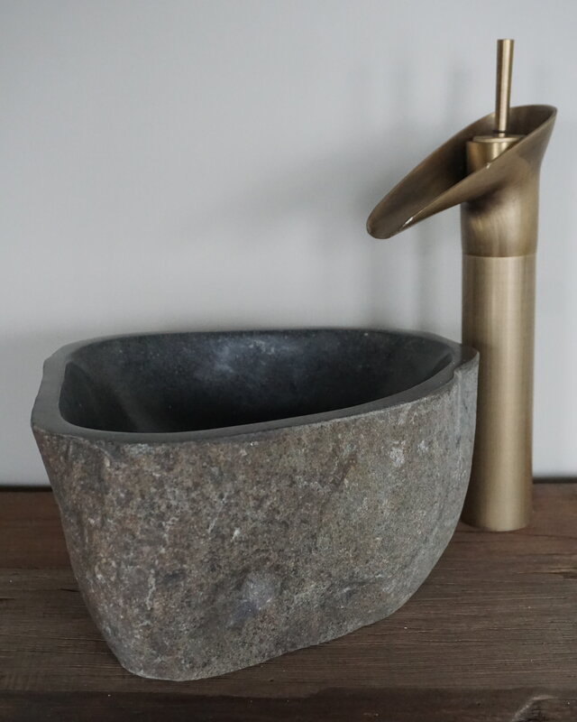 Rene Houtman Kleine Stenen Waskom + Spoelgat | H13 x B26 x D26 cm