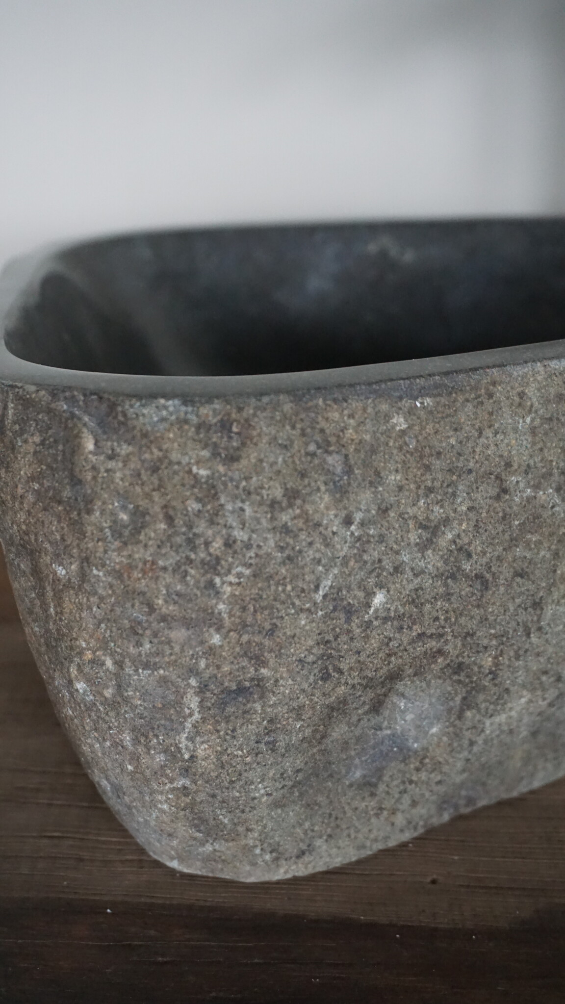 Rene Houtman Kleine Stenen Waskom + Spoelgat | H13 x B26 x D26 cm