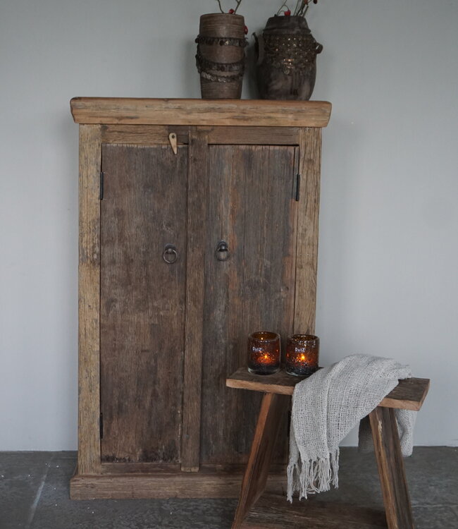 Rene Houtman Bijzettafeltje | Krukje | Brenda | Truckwood | H47xB50xD21 cm