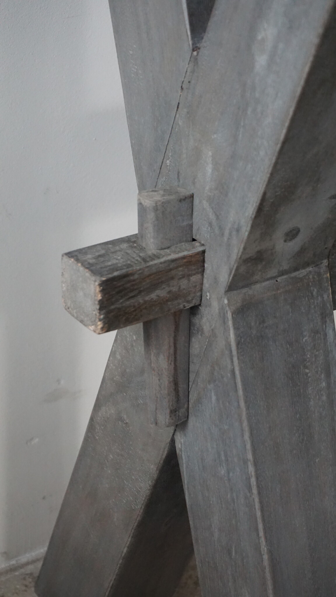 Rene Houtman Sidetable X-Poot Cross | Brown/Grey | H79xB160xD40 cm