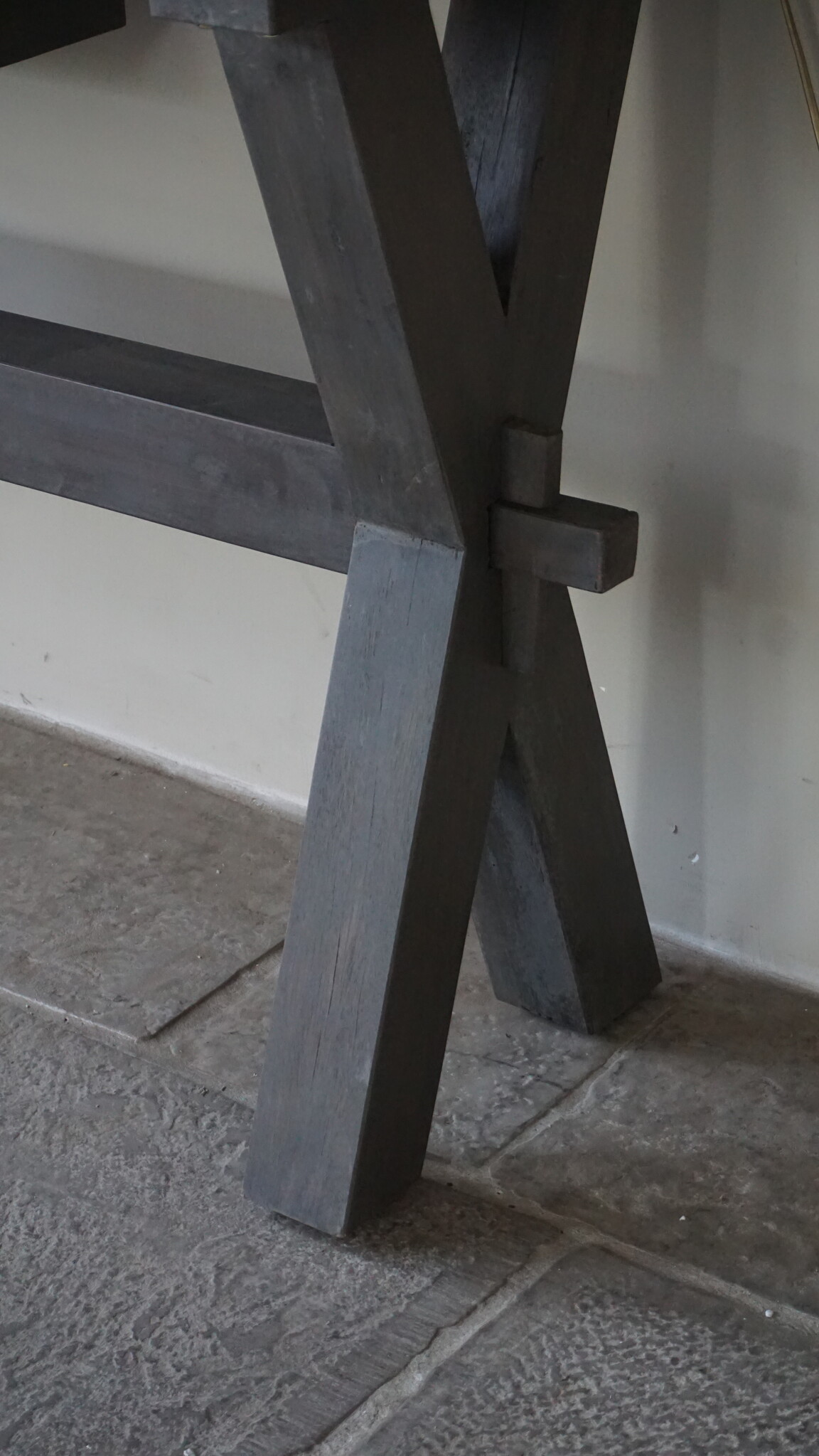 Rene Houtman Sidetable Cross X-Poot | Brown/Grey | H79xB160xD40 cm