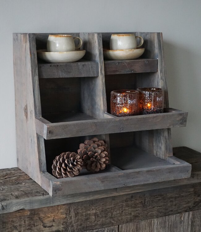 Rene Houtman Gruttersbak B45xD34xH46 Vergrijsd Hout