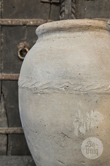 Be-Uniq Oude Claypot | India | H54 x B37 x D37 cm