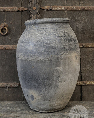 Be-Uniq Oude Claypot | India | H52 x B35 x D35 cm