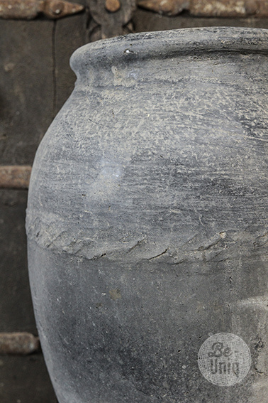 Be-Uniq Oude Claypot | India | H52 x B35 x D35 cm