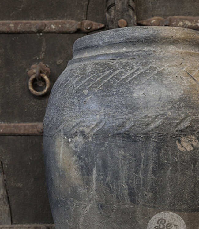 Be-Uniq Unieke Claypot | India | H54 x B37 x D37 cm