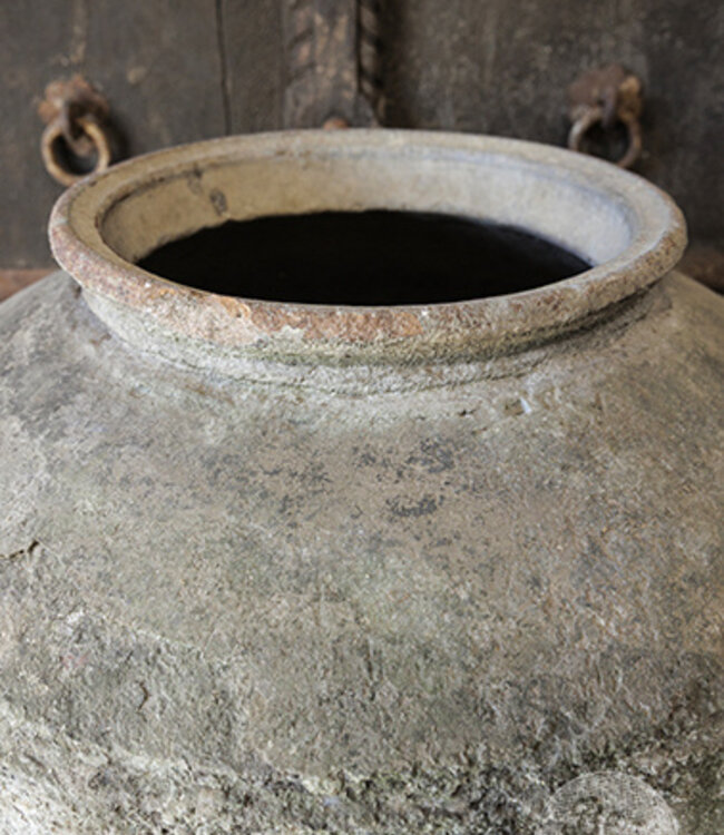 Be-Uniq Oude Verweerde Pot | Indonesië | H52xB56xD56 cm