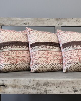 Be-Uniq Set van 2 Sierkussens | Oud Rose | H45xB45 cm