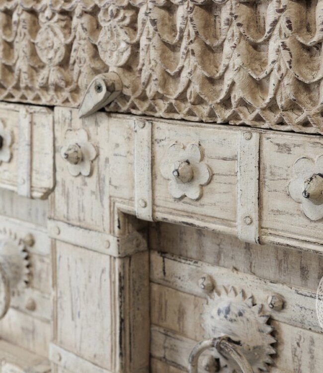 Be-Uniq Oude Dressoir | India | H104xB130xD51 cm