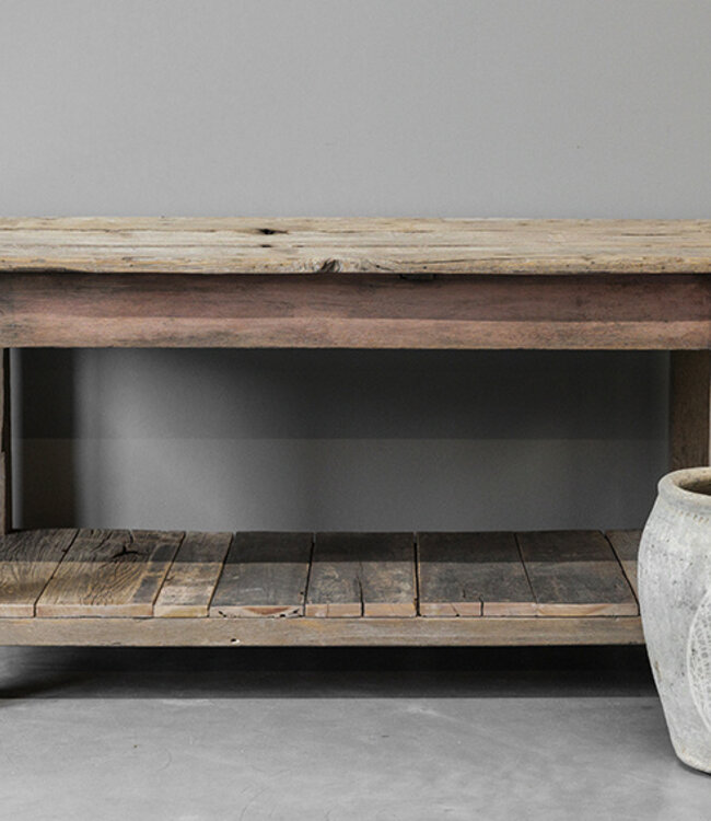 Be-Uniq Oude Presentatie Tafel | Rustiek Verweerd