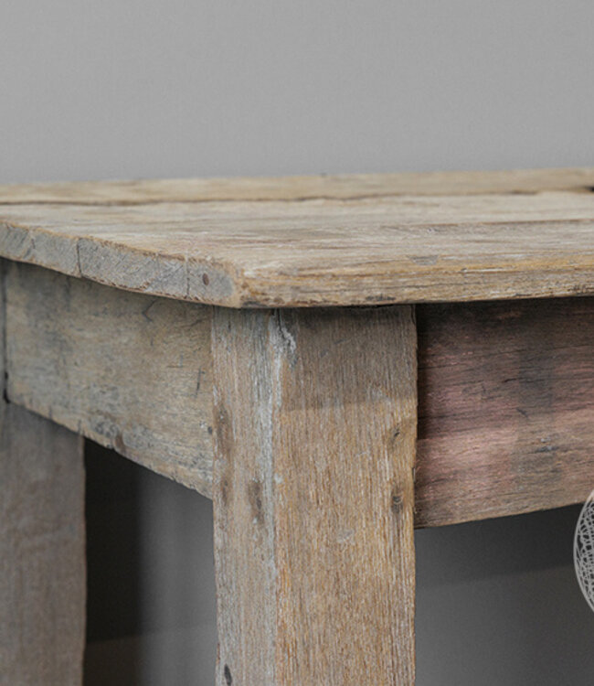 Be-Uniq Oude Presentatie Tafel | Rustiek Verweerd