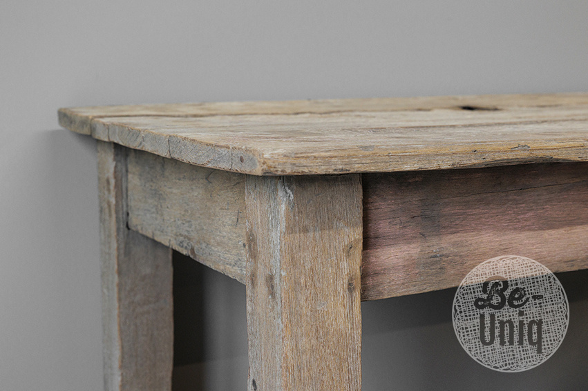 Be-Uniq Oude Presentatie Tafel | Rustiek Verweerd