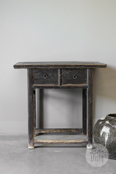 Be-Uniq Oude Haltafel | China | H84 x B89 x D46 cm