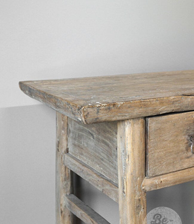 Be-Uniq Oude Haltafel | China | H82 x B90 x D44 cm