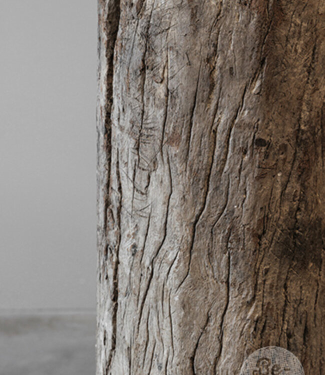 Be-Uniq Oude Houten Zuil | India | H92 x B33 x D32 cm