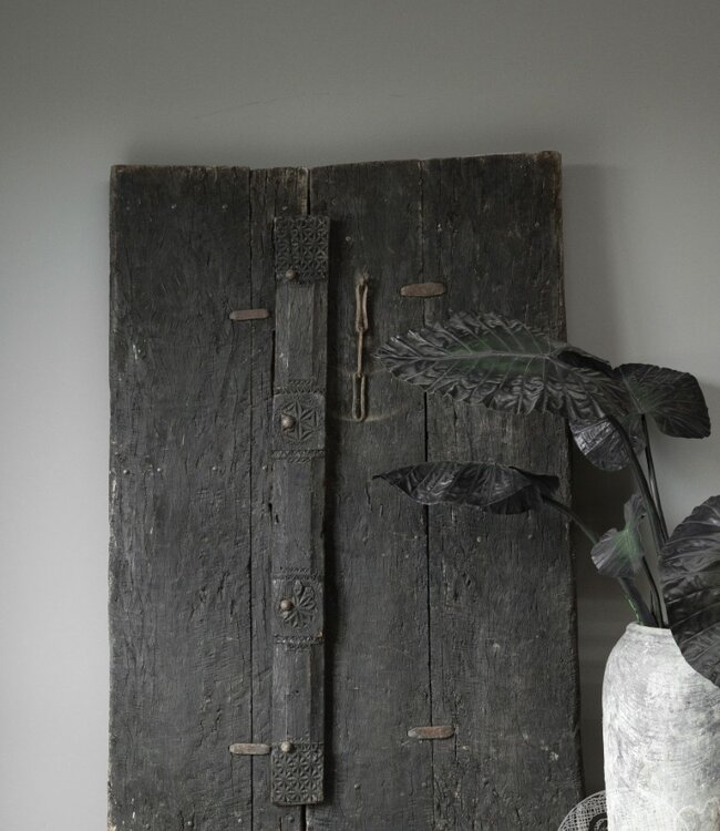 Be-Uniq Oude Naga Deur | India | H209 x B153 x D9 cm