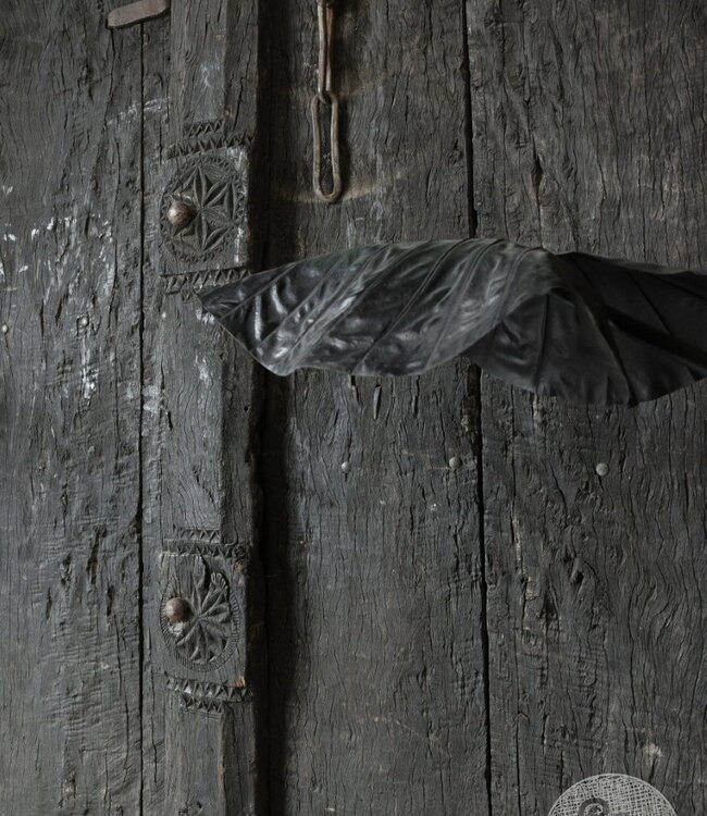 Be-Uniq Oude Naga Deur | India | H209 x B153 x D9 cm