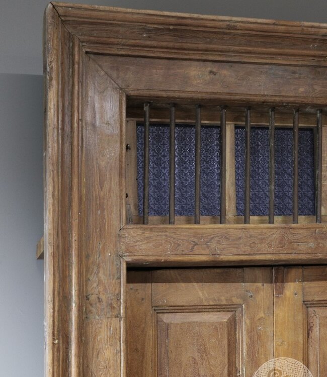 Be-Uniq Oud Deurpui | India | H270xB145xD32 cm