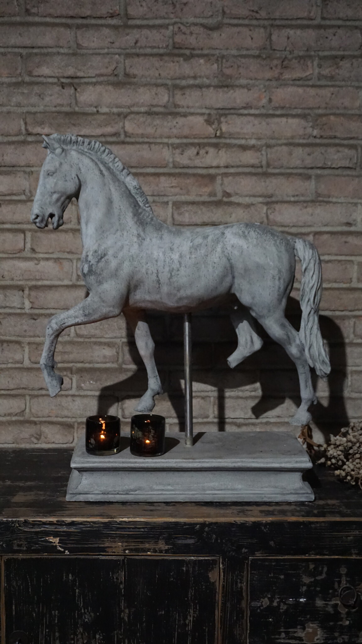 Rene Houtman Paard Beeld Op Voet | Beton | Tweede Kansje!
