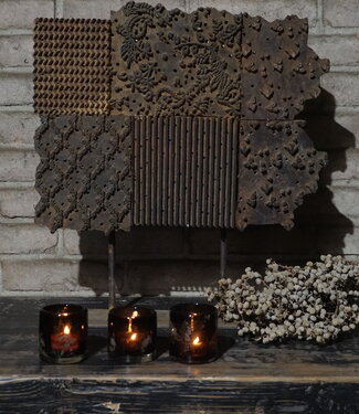 Rene Houtman Oude Batik Stempel | H50 x B40 cm Rene Houtman Oude Batik Stempel | H50 x B40 cm