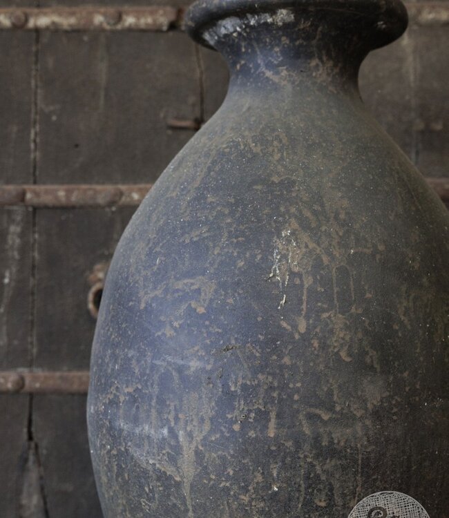 Be-Uniq Verweerde Oude Kruik | Indonesië | H77xD40 cm