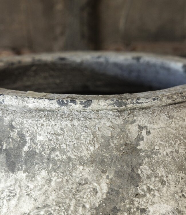 Be-Uniq Verweerde Oude Kruik | Indonesië | H89xD60 cm