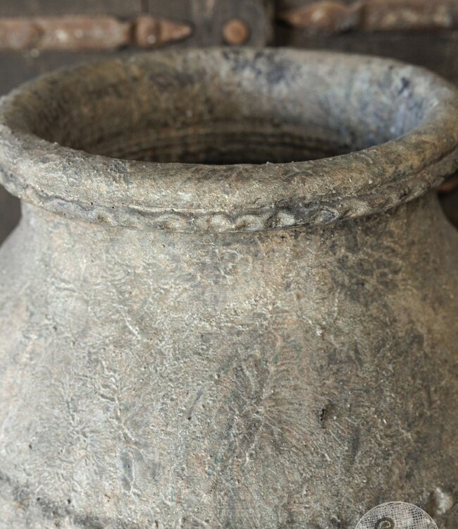 Be-Uniq Verweerde Oude Kruik | Indonesië | H63xD45 cm