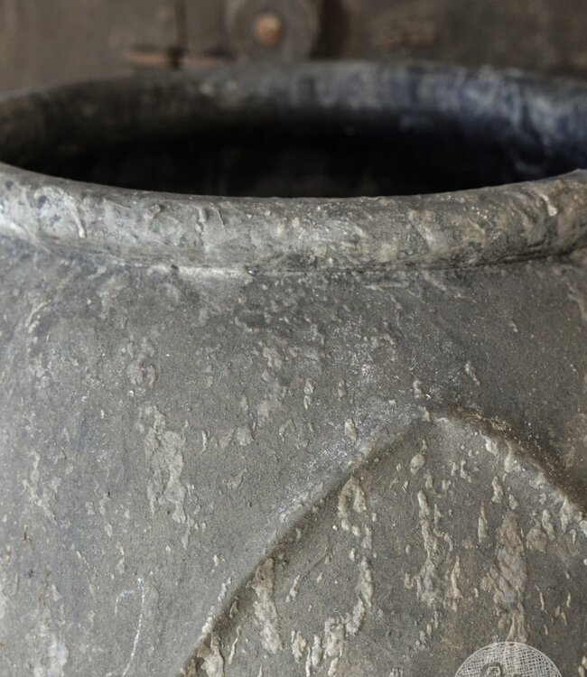 Be-Uniq Verweerde Oude Kruik | Indonesië | H75xD53 cm