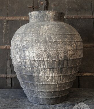 Be-Uniq Verweerde Oude Kruik | Indonesië | H60xD50 cm