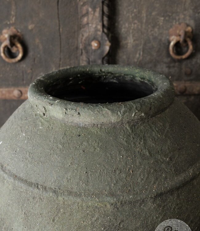 Be-Uniq Verweerde Oude Kruik | Indonesië | H54xD44 cm