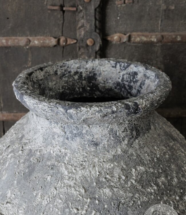 Be-Uniq Oude Verweerde Kruik | Indonesië | H60 x D56 cm