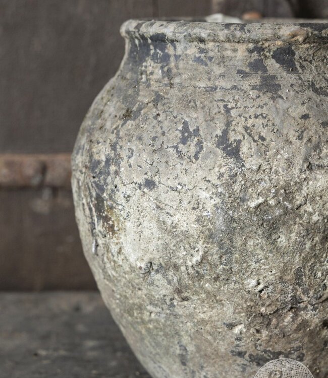 Be-Uniq Oude Verweerde Kruik | Indonesië | H24 x D24 cm