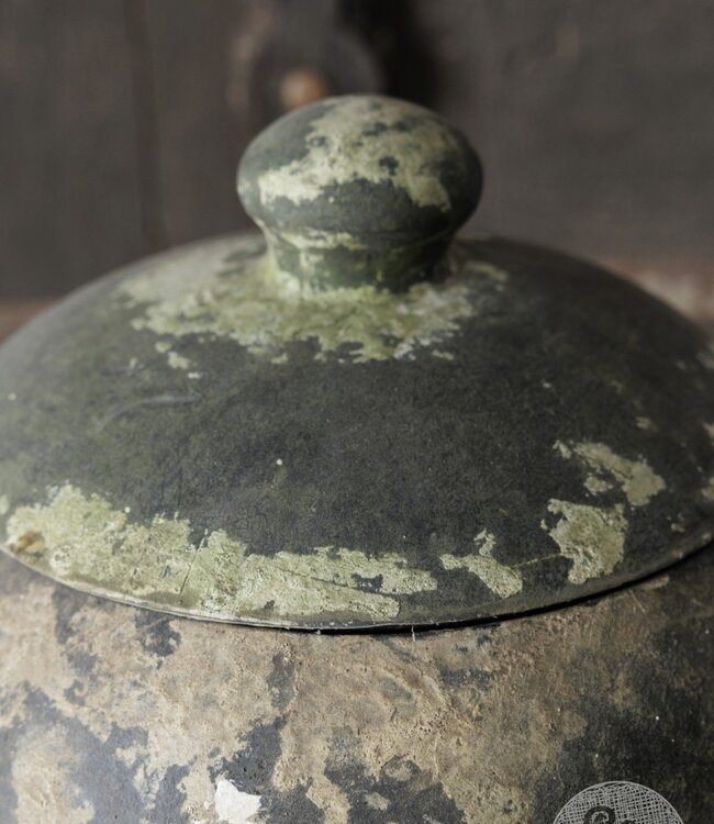 Be-Uniq Oude Verweerde Pot | Indonesië | H35 x D30 cm