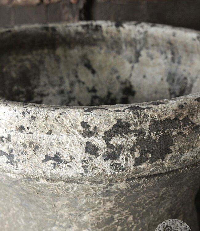 Be-Uniq Oude Verweerde Pot | Indonesië | H57 x D63 cm