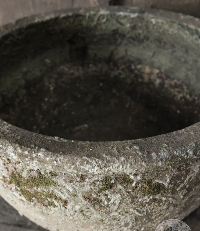 Be-Uniq Oude Verweerde Pot | Indonesië | H34 x D54 cm